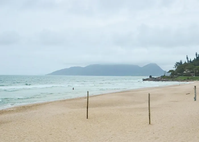 InHome - Estúdio superior 03, tranquilidade em meio ao verde no Campeche N1584